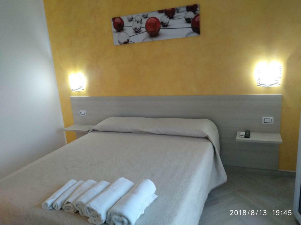 Bed Daniele Torricella (Taranto) Exterior foto